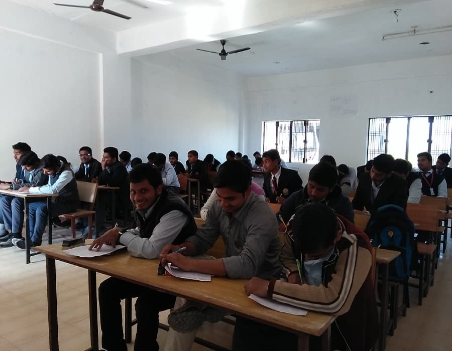 Himalayan Institute of Technology and Management Lucknow Events photo 11